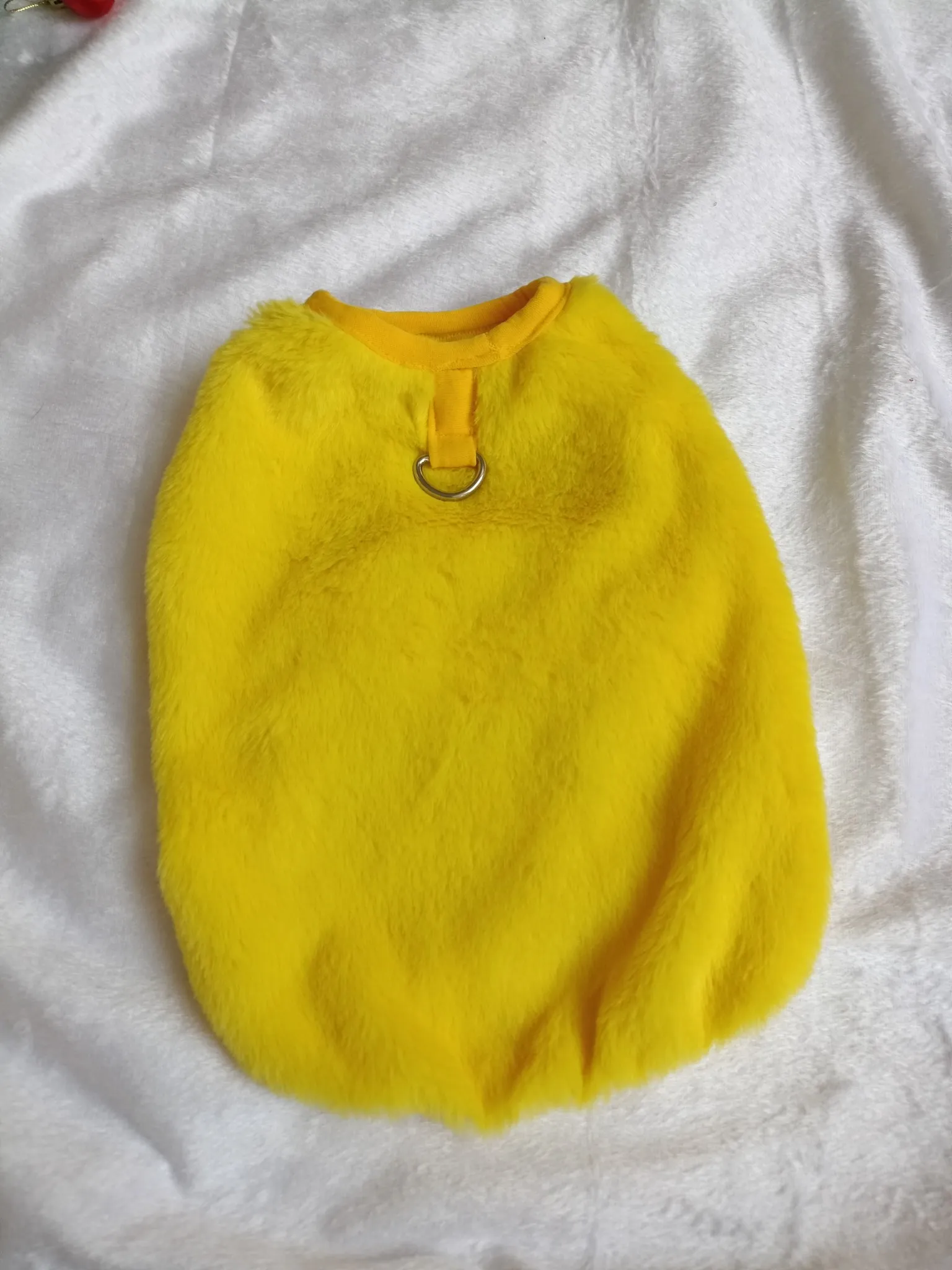 Winters Yellow Fur Tshirt