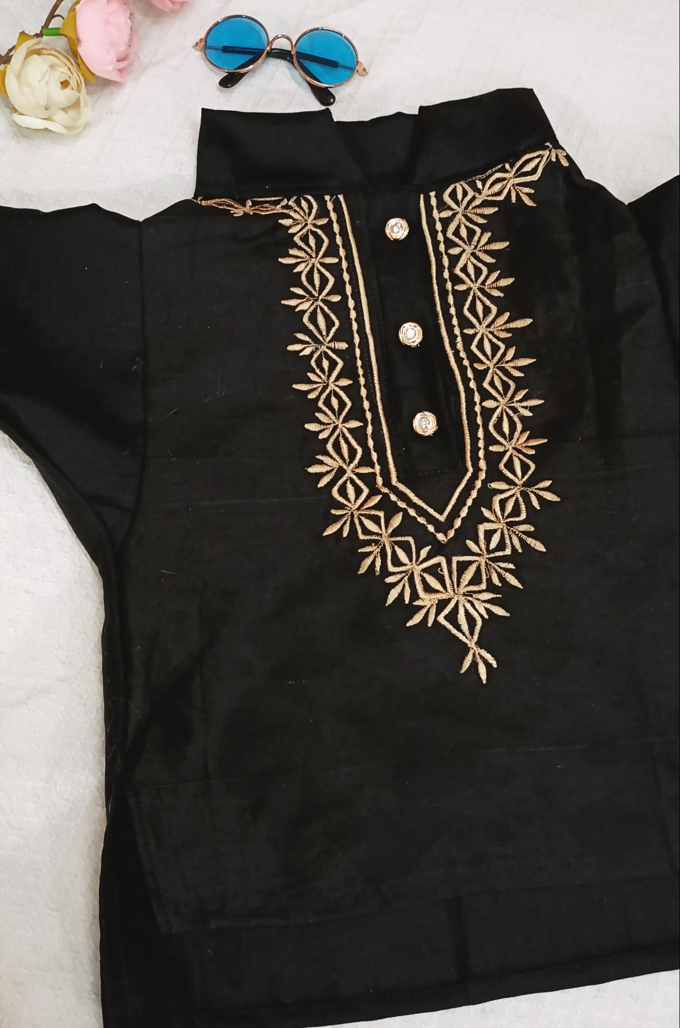 Black Thread Embroidery Kurta